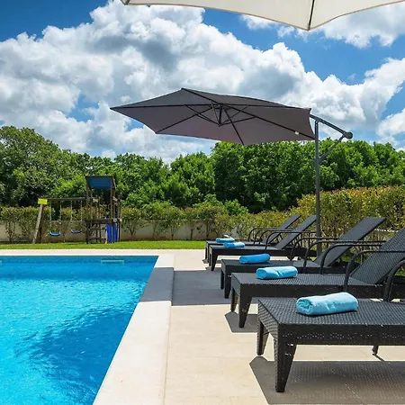 Mara Svetvincenat Dom wakacyjny *